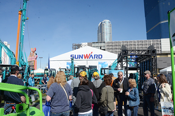 山河智能拉展“亮剑” 抢攻欧美高端市场