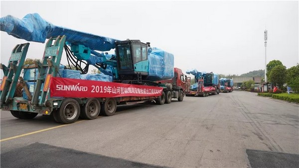 进军南非高端矿山市场！山河智能凿岩ued在线官网网页版批量发车