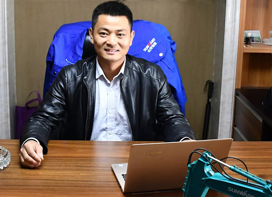 人生浮沉如梦,携手山河勇攀事业巅峰