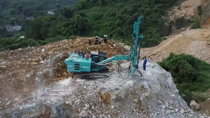 助力绿色矿山建设,山河智能“凿岩先锋”SWDH系列顶锤钻机大展身手