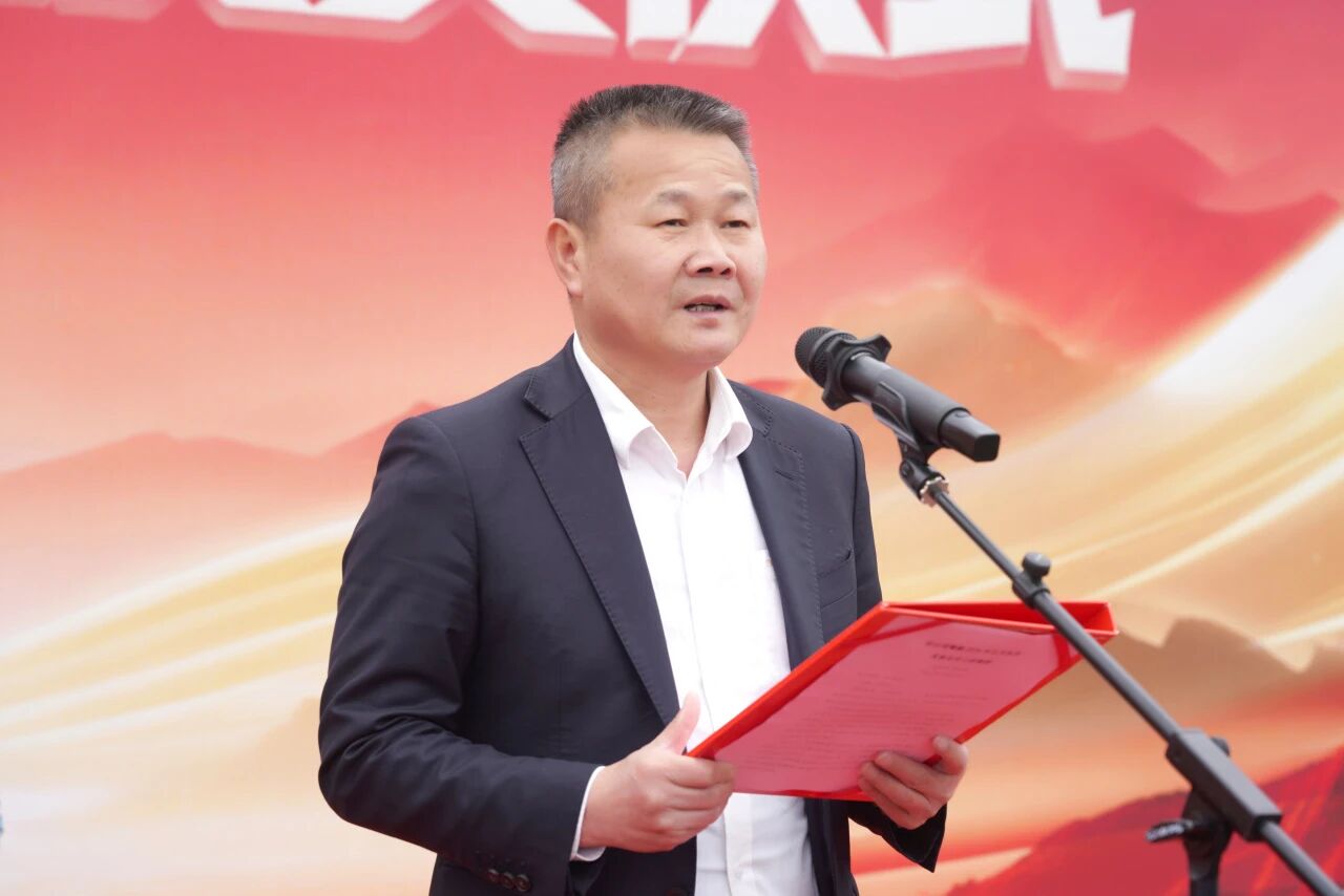 山河智能举行2026年正月系列发货仪式，过亿元ued在线官网网页版奔赴全球